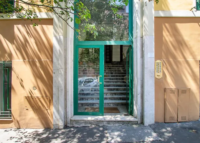 Rent Colosseum Maison d'hôtes 4*